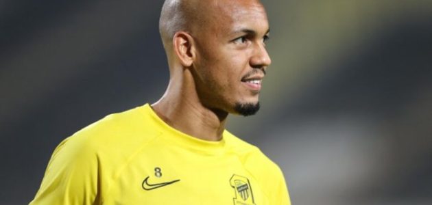 فابينيو يحتفل بإنجاز تاريخي مع الاتحاد